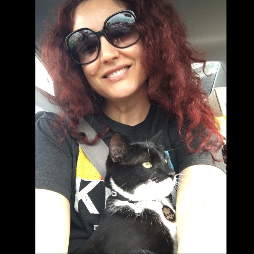 Meet your Posher, Moira